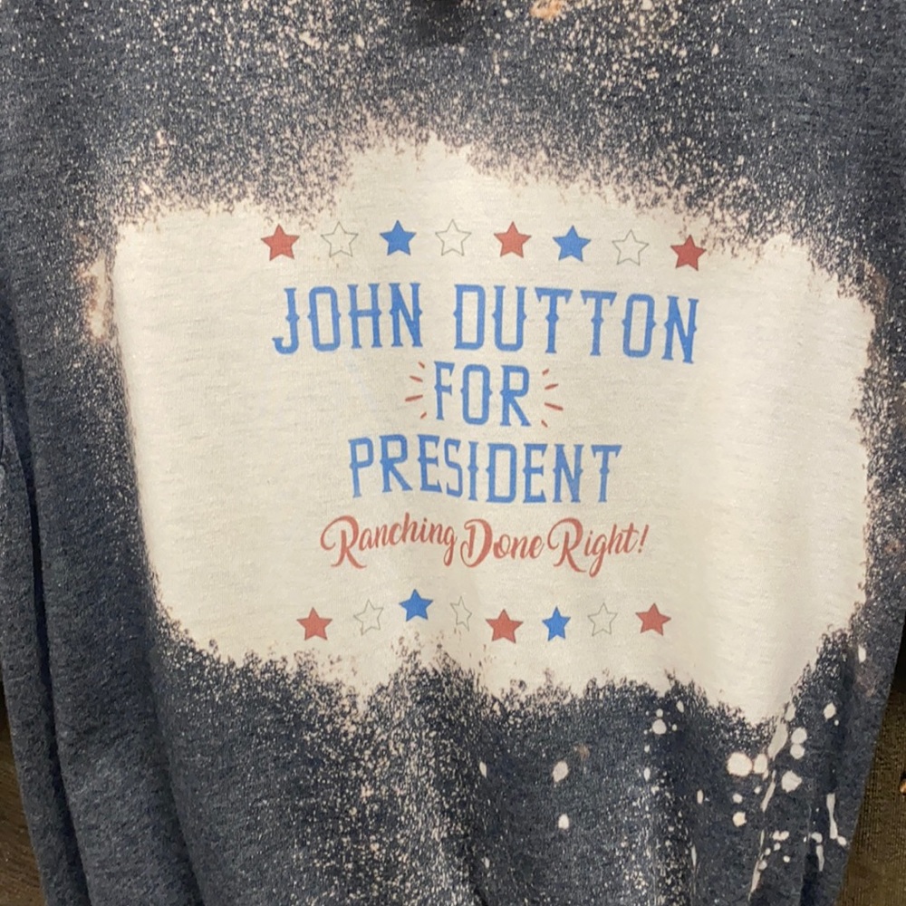 YELLOWSTONE DUTTON RANCH GRAY T-SHIRT MEDIUM NEW TOP